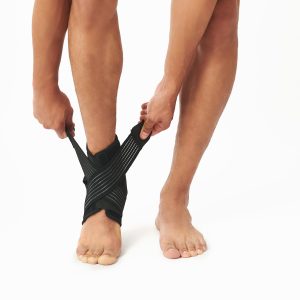 TOBILLERA PERFORMANCE CON DOBLE AJUSTE